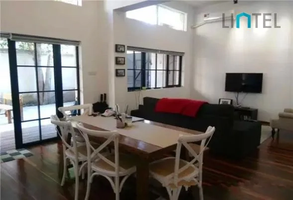 Rm 101 No 11 Lane 9 Fenyang Road