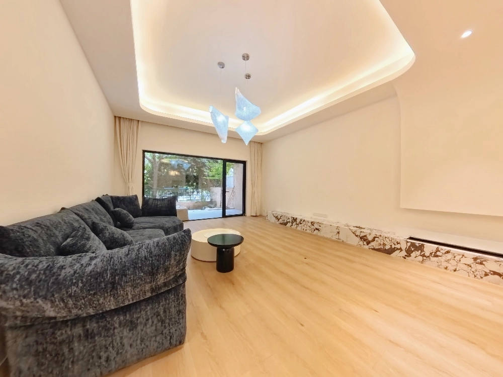 Rm 101 No 11 Yanlord Garden III(2)