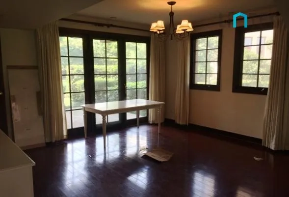 Rm 101 No 11G Shanghai Racquet Club(3)