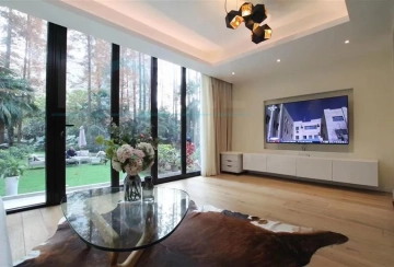 Rm 101 No 1301 Hongqiao  Road(2)