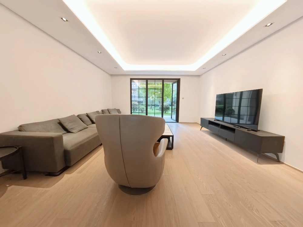 Rm 101 No 14G Shanghai Racquet Club(2)