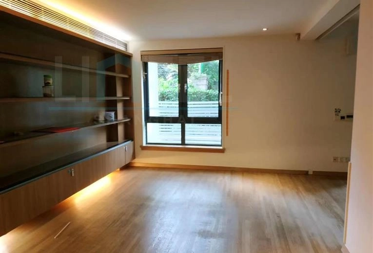 Rm 101 No 16 Lanting Apartment(7)