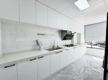 Rm 101 No 20 Gems Apartment(6)