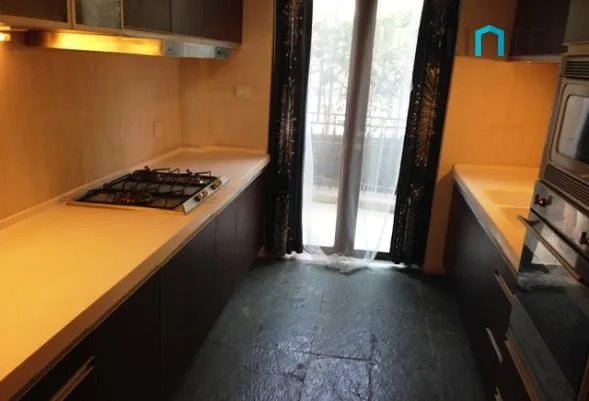 Rm 101 No 3 Tomson Garden(4)