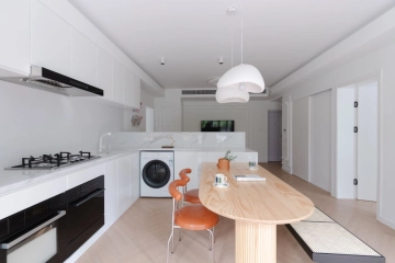 Rm 101 No 9 Golden Garden(11)