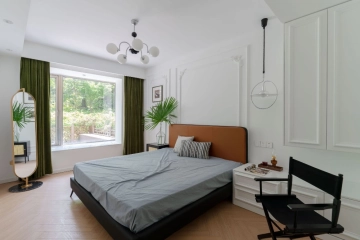 Rm 101 No 9 Golden Garden(12)