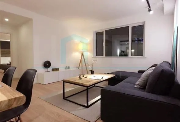 Rm 101 Zhengli Apartment