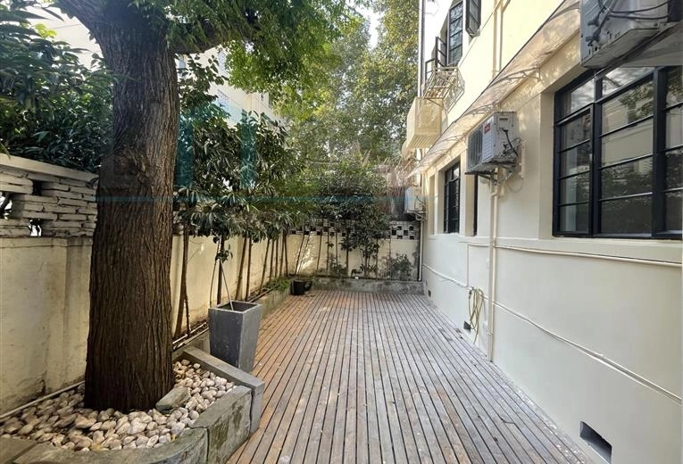 Rm 102 No 1 Lane 9 Fenyang Road(3)