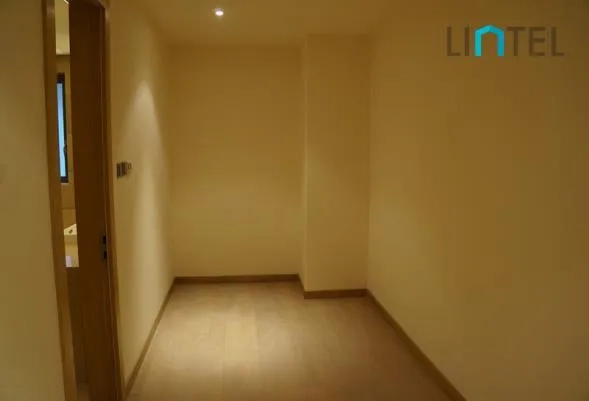 Rm 102 No 18 The Condominium at Sinan Mansions(6)