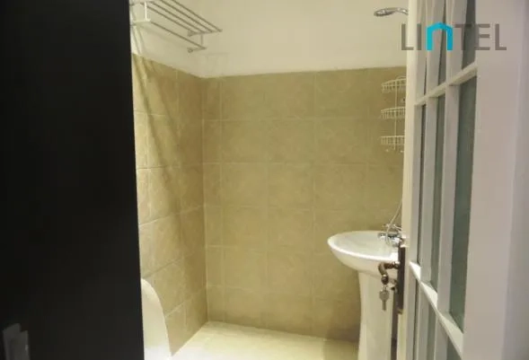 Rm 102 No 24 Lane 1412 Huaihai middle Road(4)