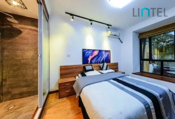 Rm 102 No 3 Lane 335 Hengshan Road(7)