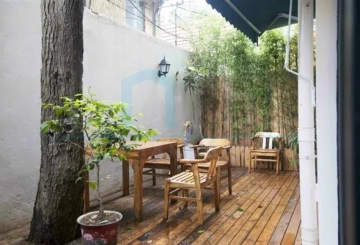 Rm 102 No 3 Lane 393 Xinhua  Road(4)
