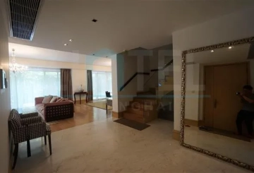 Rm 102 No 3 No 1 Xinhua Road(20)