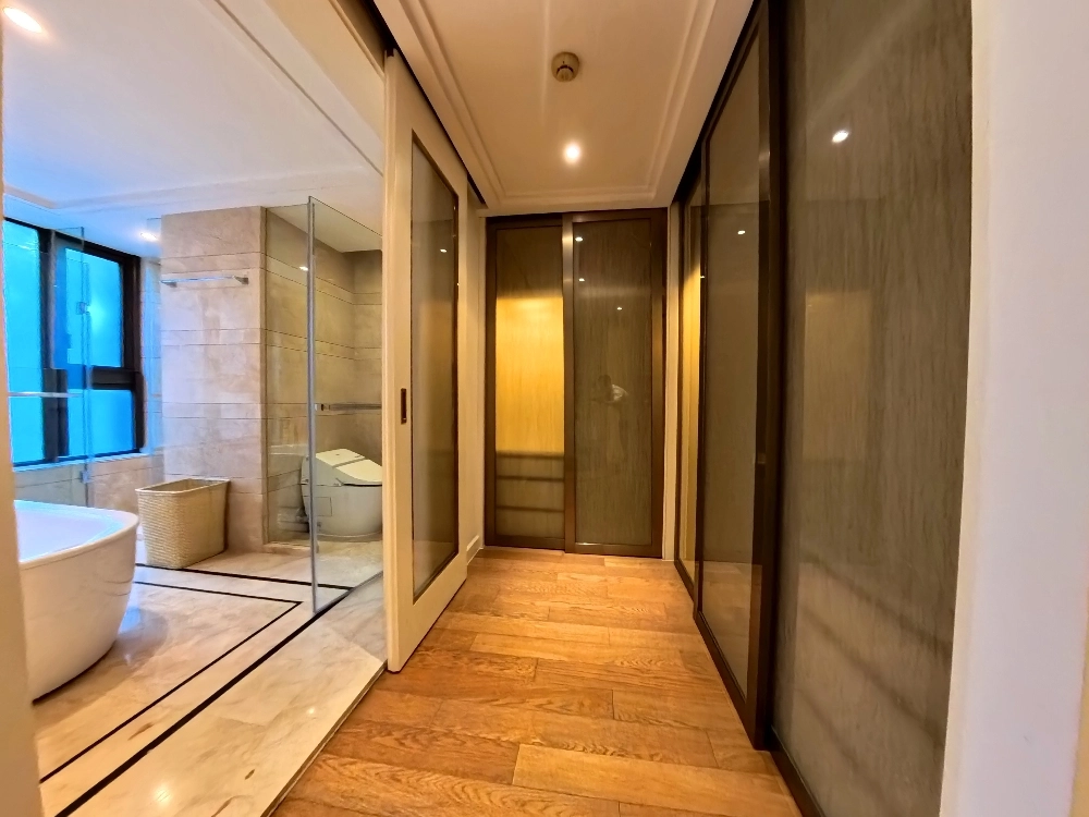 Rm 102 No 3 Stanford Residences Jing'an(14)