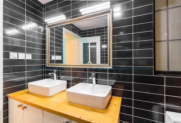Rm 102 No 5 Lane 333 Shanxi south Road(9)