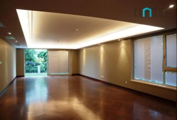 Rm 102 No 5 The Paragon