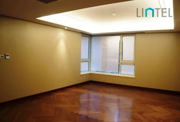 Rm 102 No 5 The Paragon(3)