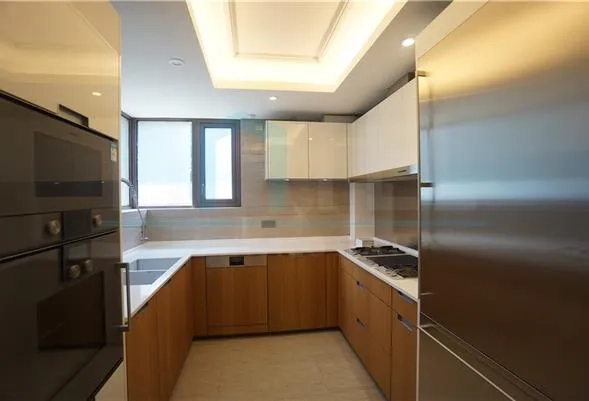 Rm 102 No 7 Grand Summit(5)
