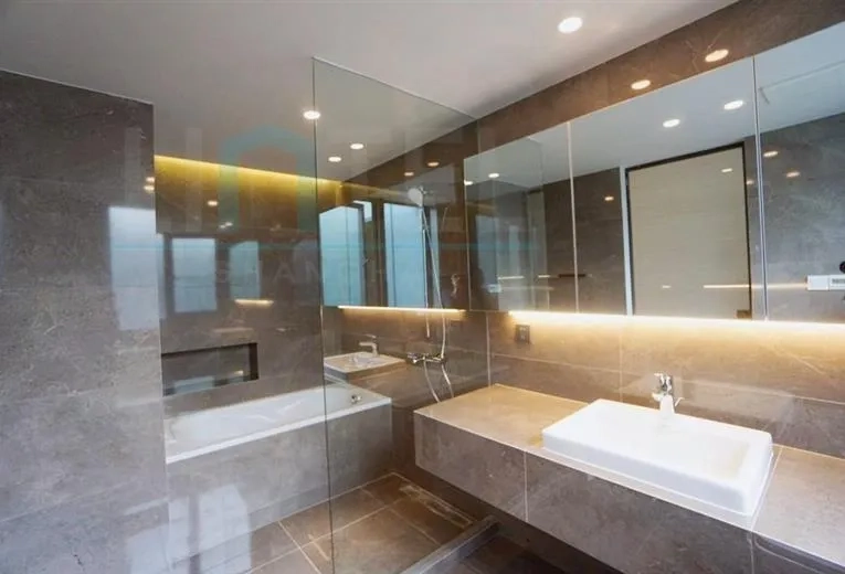 Rm 102 No 8 Meihua Garden(11)
