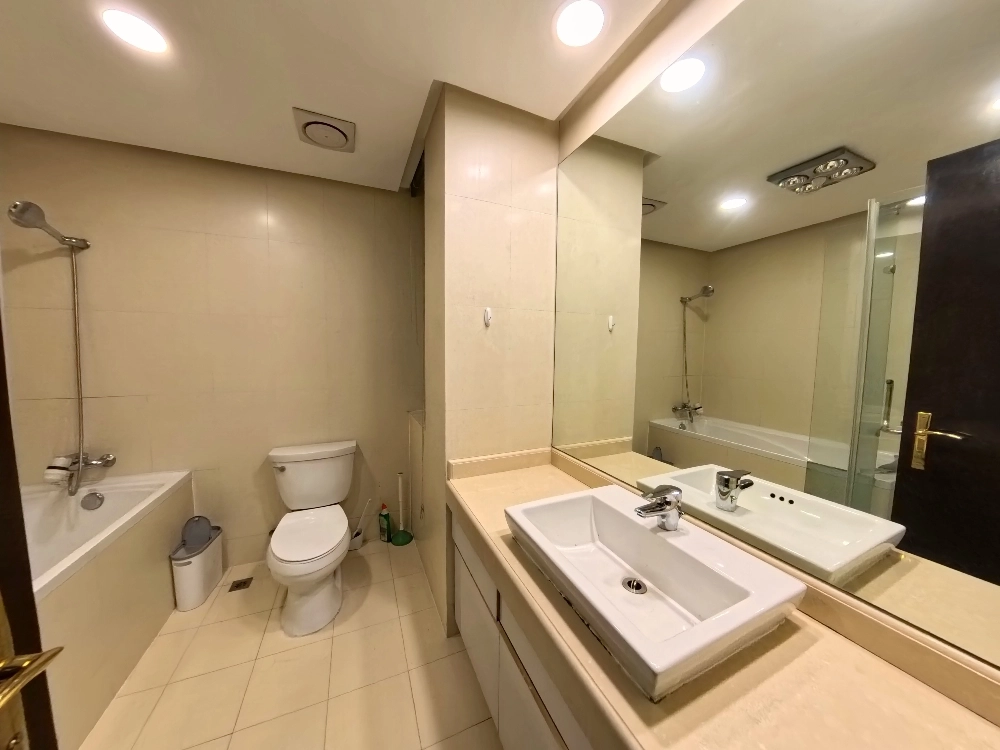 Rm 102 No 8 Tomson Garden(12)