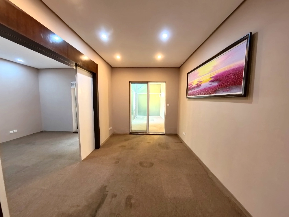 Rm 102 No 8 Tomson Garden(8)