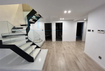 Rm 103 No 10 Shanghai Bay Phase I(15)