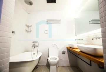 Rm 103 No 3 Lane 393 Xinhua Road(10)