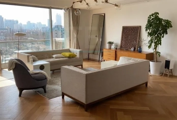 Rm 10B No 3 Chevalier Place