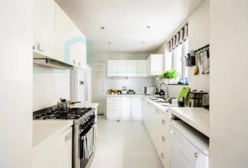 Rm 10B No 3 Chevalier Place(5)