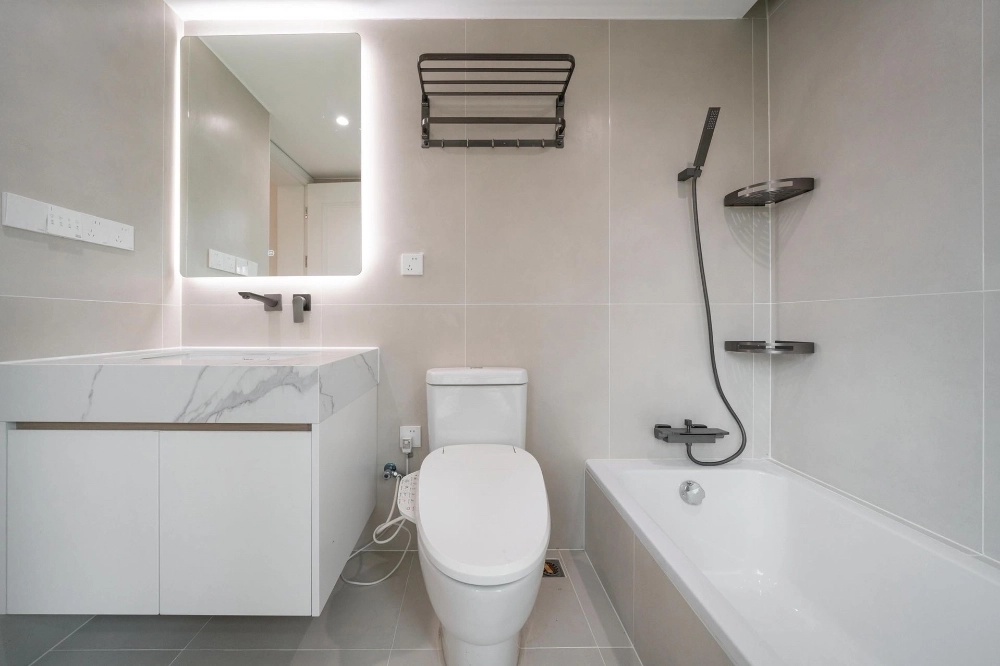 Rm 10H Unit 4 No 3 Shimao Riviera(12)