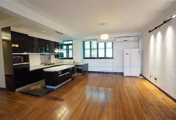 Rm 11 No 321 Hengshan  Road(5)