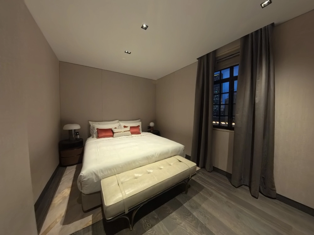Rm 1101 Haig Court(21)
