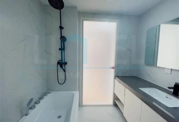 Rm 1101 No 3 Manhattan Heights(6)