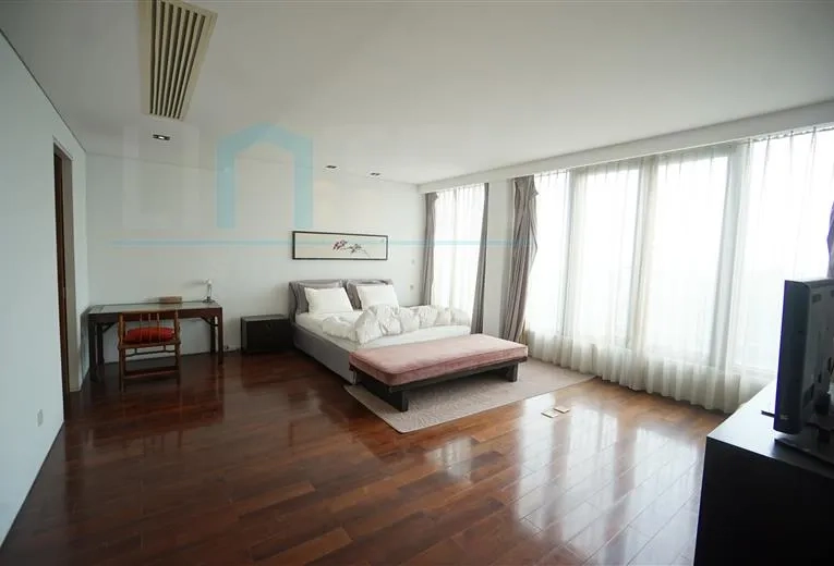 Rm 1101 No 370 Lakeside Ville(12)