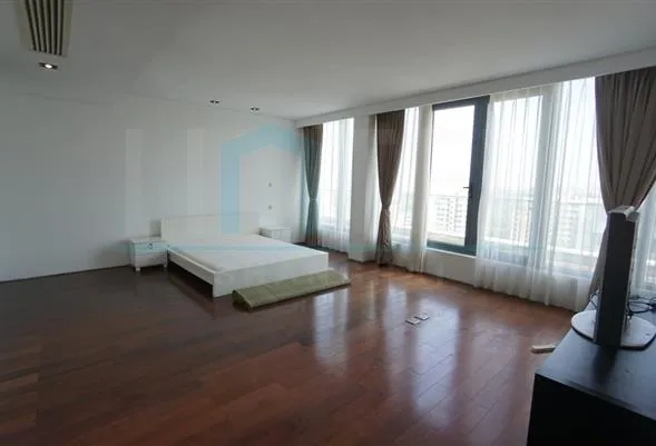 Rm 1101 No 378 Lakeside Ville(8)