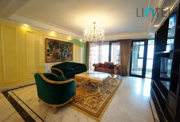Rm 1101 No 5 Artdeco Mansion