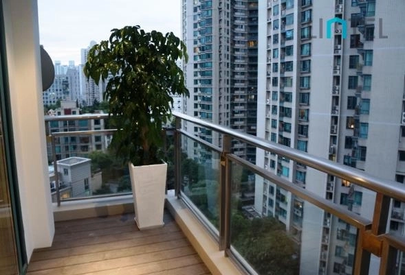 Rm 1102 No 1 Central Metropolis East(4)