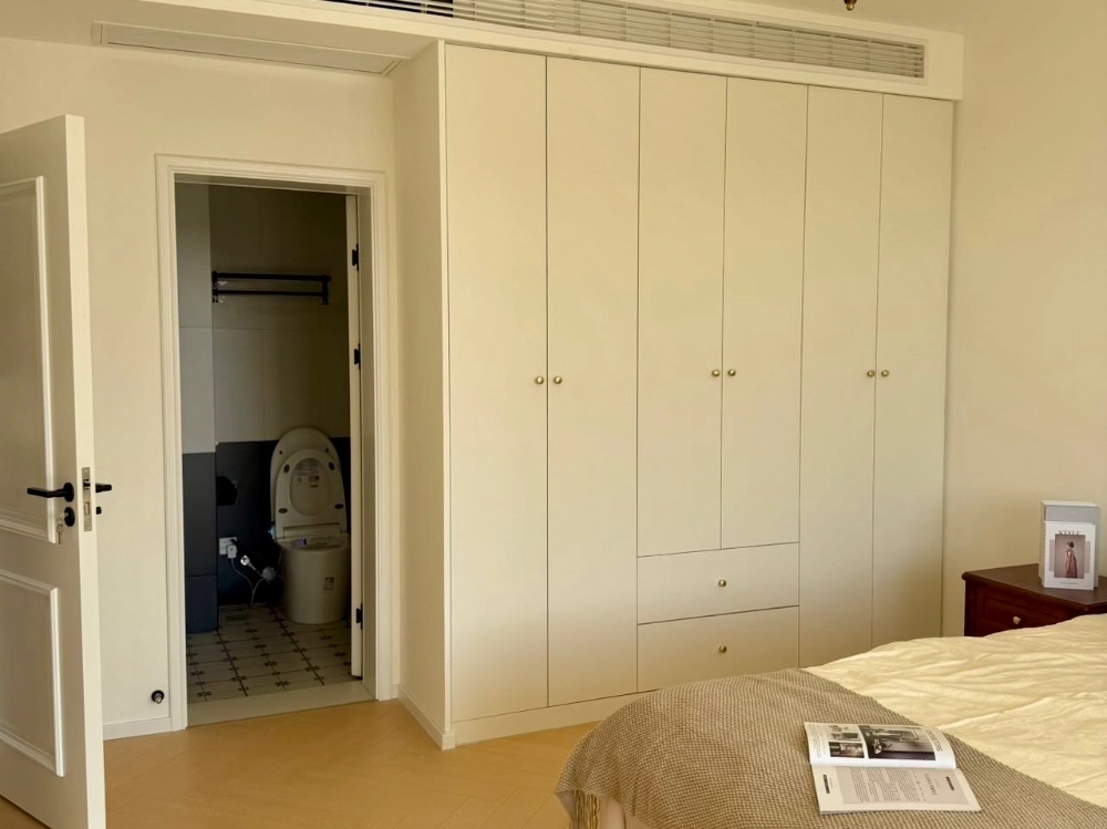 Rm 1102 No 10 Guangdong Garden(11)