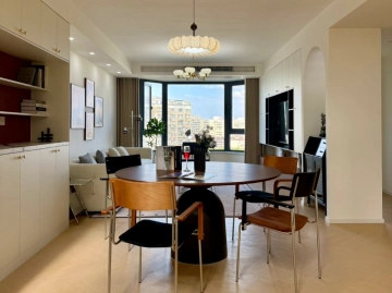 Rm 1102 No 10 Hongqiao Guangdong Garden(3)