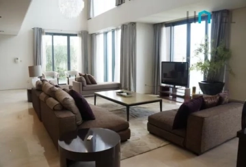 Rm 1102 No 383 Lakeside Ville