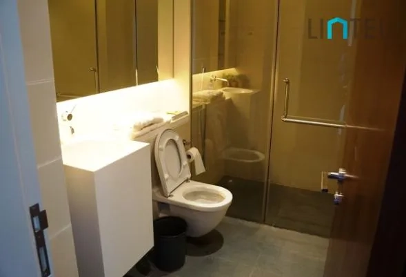 Rm 1102 No 383 Lakeside Ville(15)