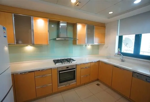 Rm 1102 No 6 Yanlord Garden(4)
