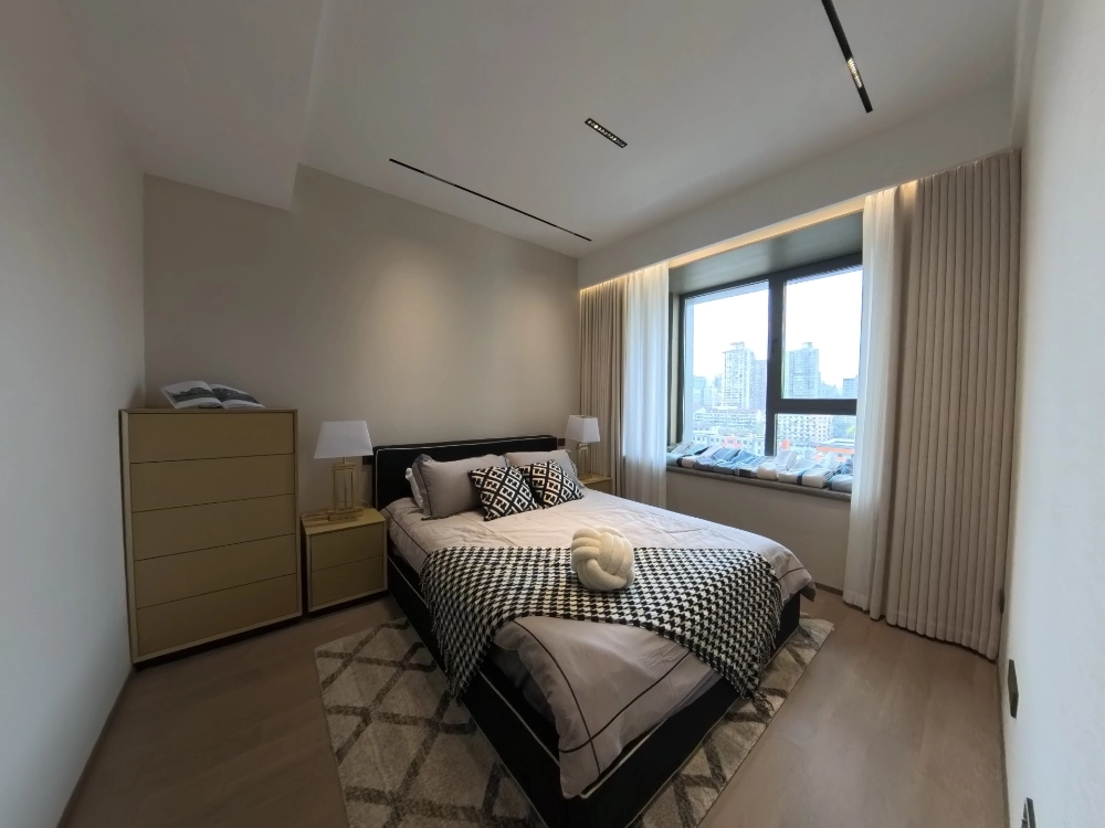 Rm 1102 No 9 Hong Yin Li(12)