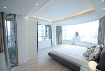 Rm 1102 No W22 Top of City(4)