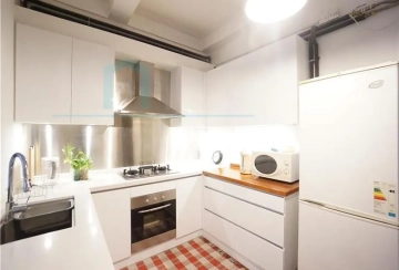 Rm 118 4F No 868 Nanjing west Road(4)