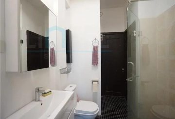 Rm 118 4F No 868 Nanjing west Road(6)