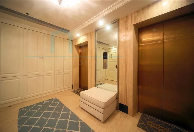 Rm 11A The House(18)