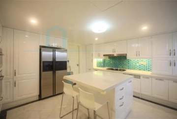 Rm 11A The House(6)