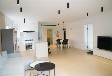 Rm 11C No 200 Zhenning Road