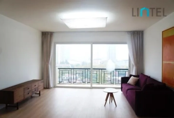 Rm 1201 No 8 Art Apartment